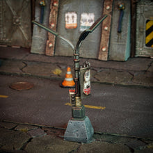 Lade das Bild in den Galerie-Viewer, Straßenlaterne mit Anschlagtafel