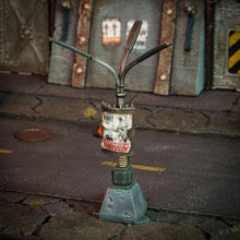 Lade das Bild in den Galerie-Viewer, Straßenlaterne mit Anschlagtafel